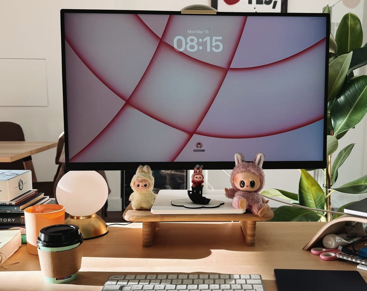 W12. Digital spring cleaning.